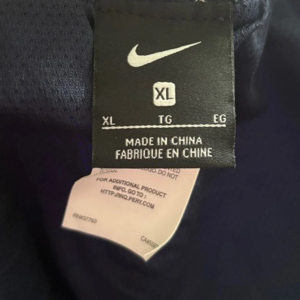 Nike Men's Logo‎ Breaker 9